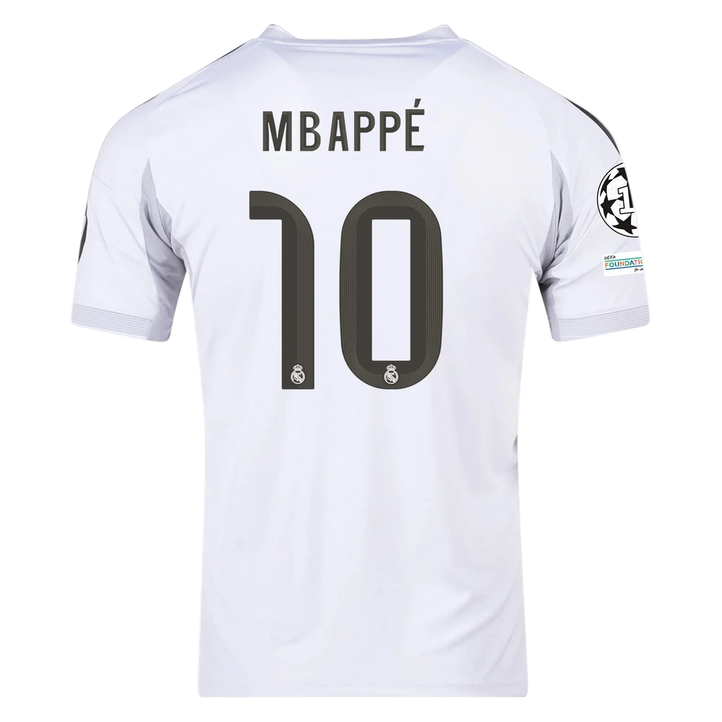 Maglia Home adidas Kylian Mbappé Real Madrid 2025/26 con patch di Champions League (Bianca)