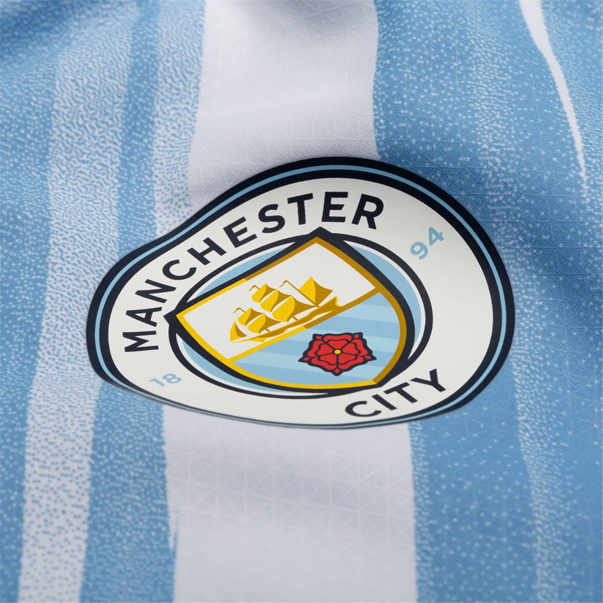Puma Maglia Home Manchester City Erling Haaland con patch Champions League 25/26 (Team Light Blue/Bianco)